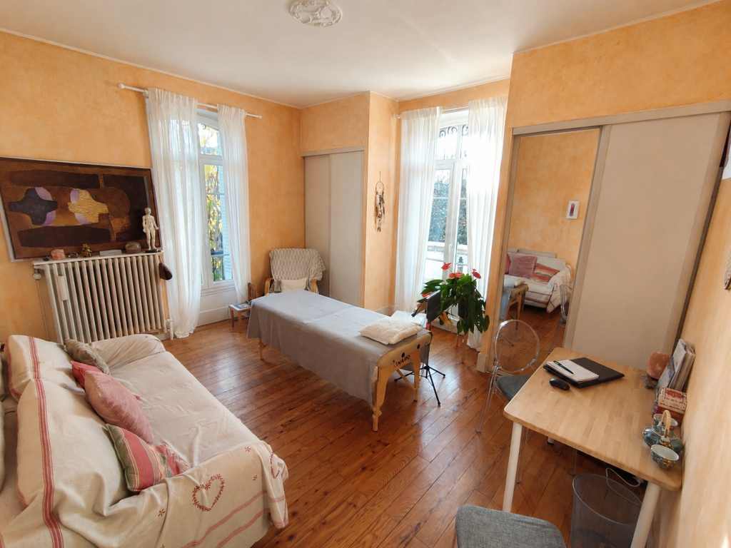 Cabinet Franck Viallet 5 rue Danton à Voiron-Maison Pâquerette